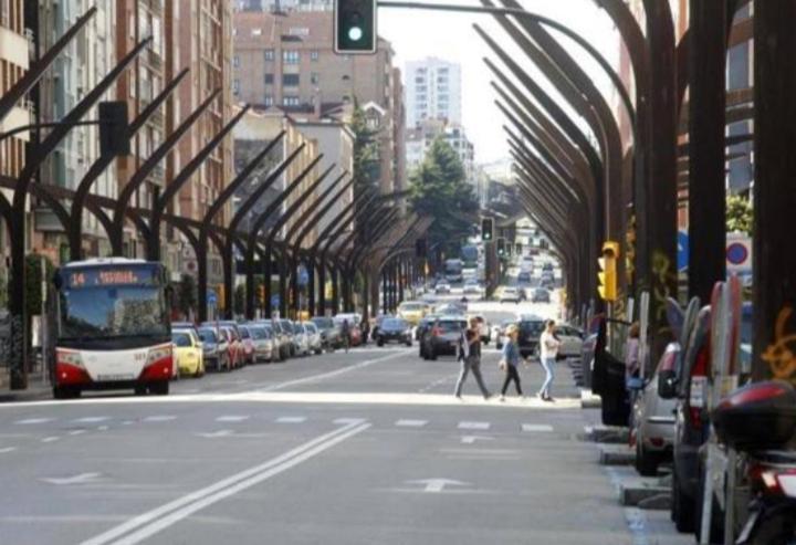 גיחון Alojamiento Turistico Decano Prendes מראה חיצוני תמונה